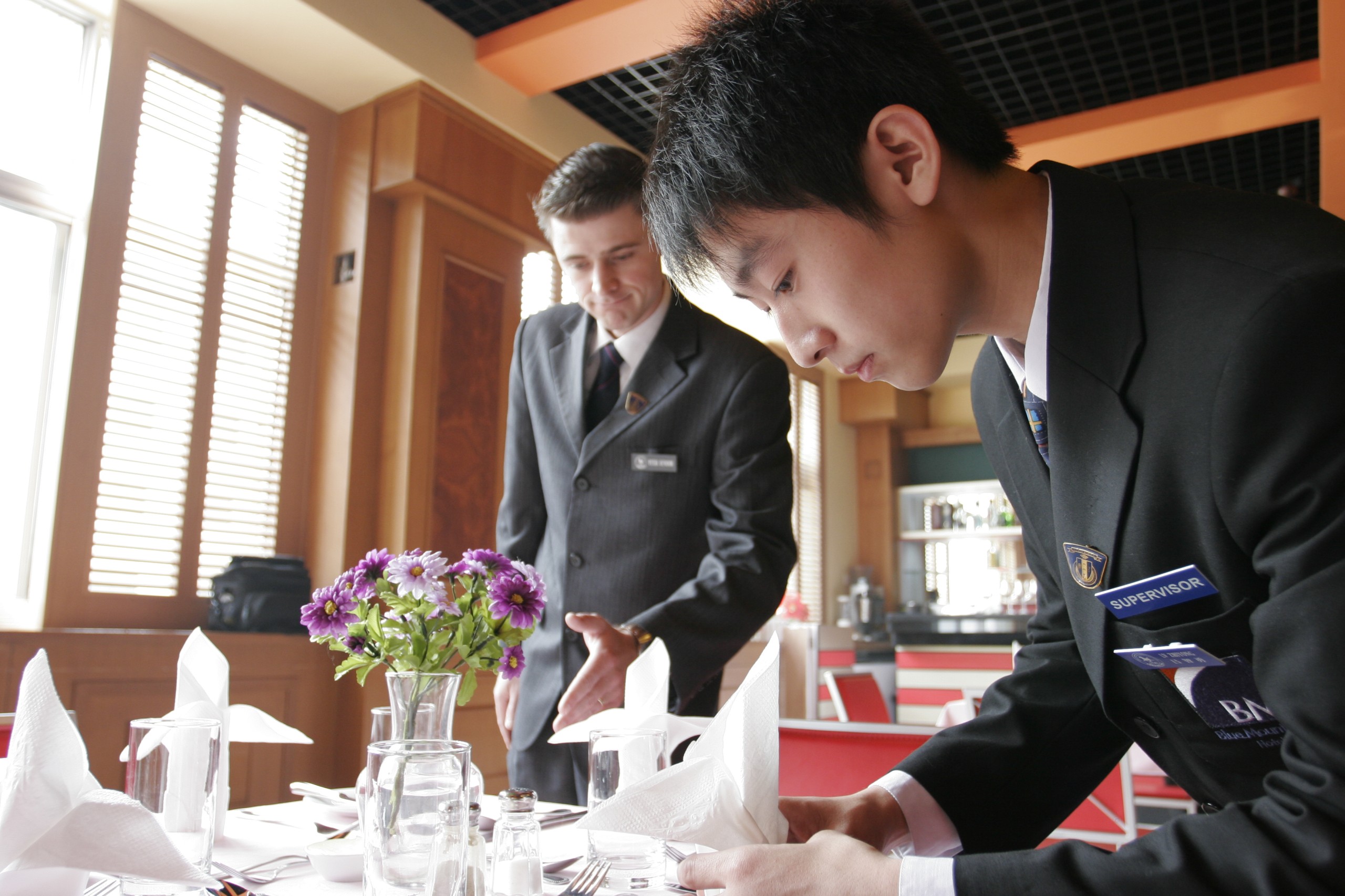 重磅炸彈 加拿大政府啟動全球技能戰略，酒店管理教育迎來新機遇